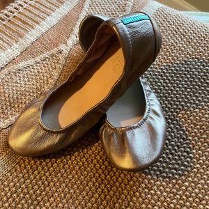Tieks Metallic Bronze Flats Size 7